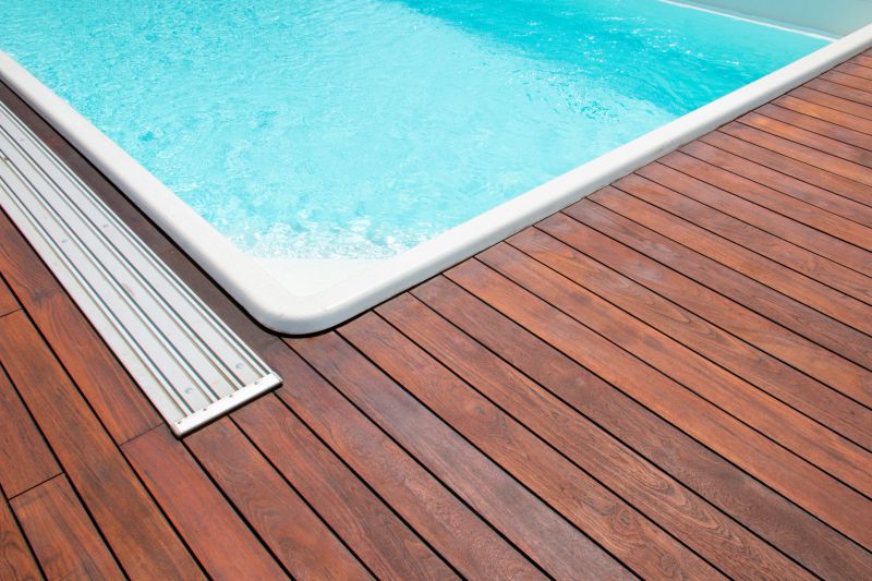 Indianapolis Deck Staining Service