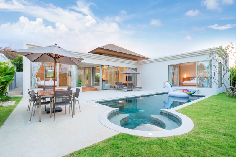 San Diego Pool Deck Pouring