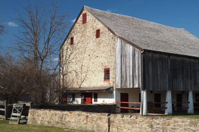 Local Barn Roof Replacement in Walled Lake, MI