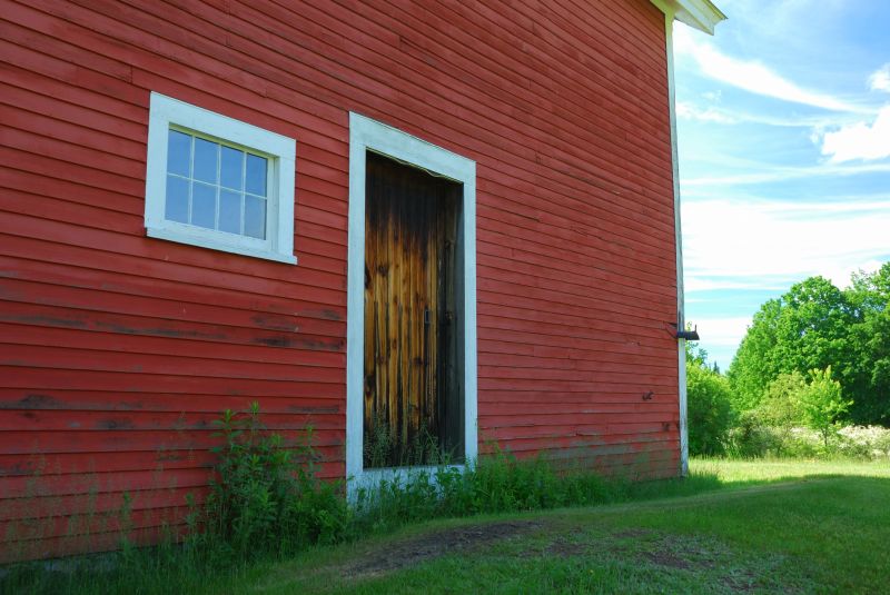 Local Barn Siding Installation in Waterford, MI
