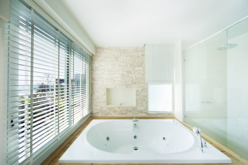 Local Bathtub Replacement in Pinckney, MI