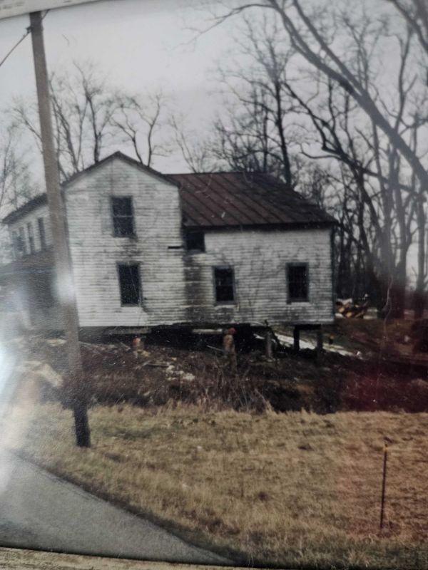 Local Building Raising in Howell, MI