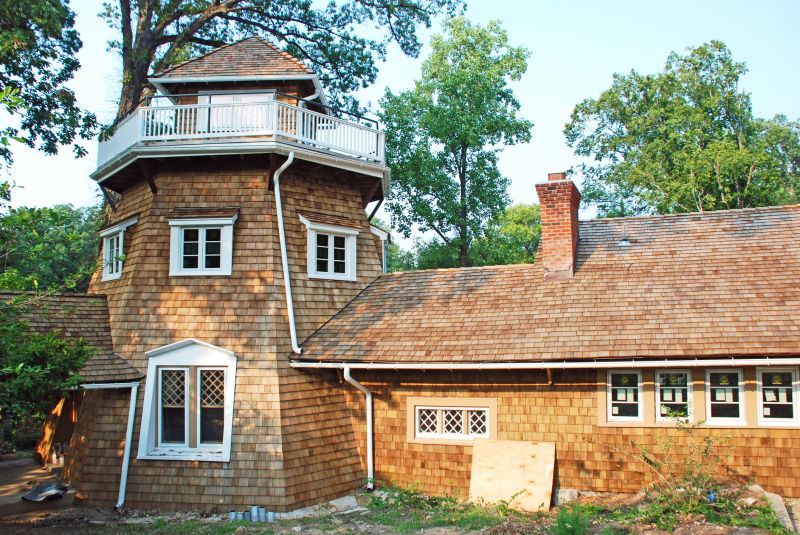 Local Cedar Roof Replacement in Waltham, MA