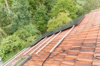 House Roof Installation