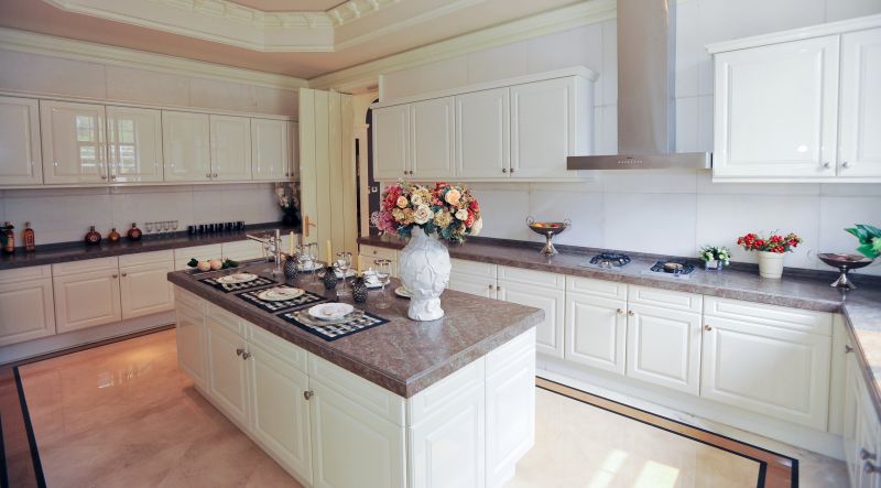 Local Kitchen Cabinet Replacement in Maineville, OH