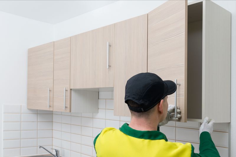 Local Kitchen Cabinet Replacement in Middletown, OH
