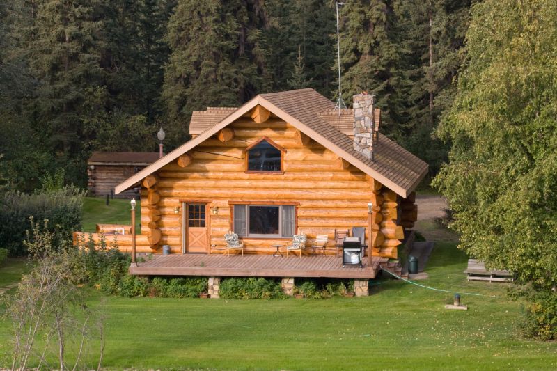 Local Log Home Staining in Saint Paul, MN