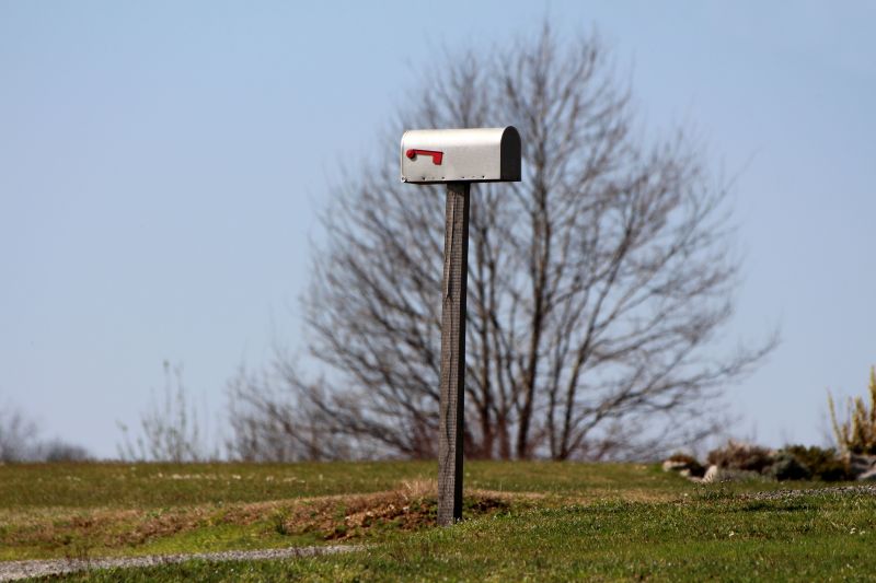 Local Mailbox Painting in Chaska, MN