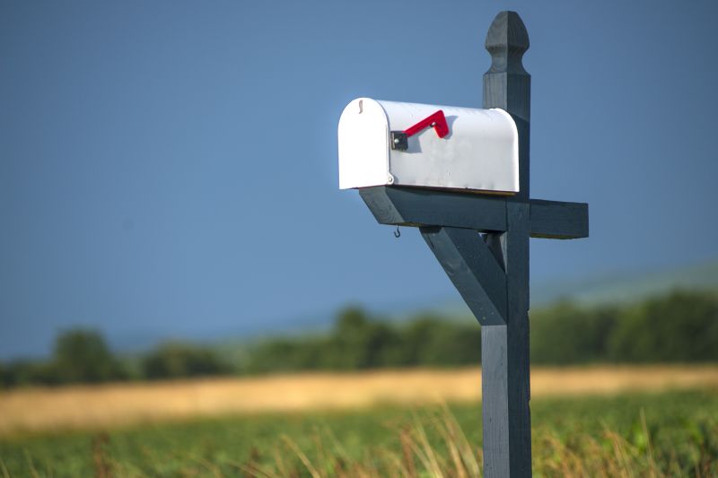 Local Mailbox Painting in North Branch, MN