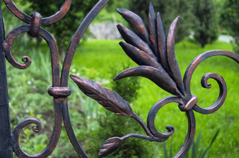 Local Ornamental Fence Service in Peoria, IL