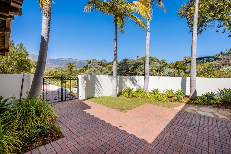 Local Patio Brick Installation in Dover, NH