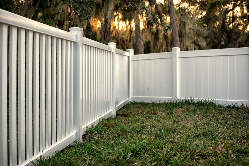 Local Vinyl Fence Installation in Grand Island, NY