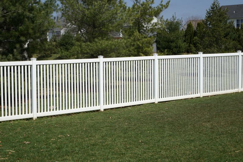 Local Vinyl Fence Installation in Peoria, IL