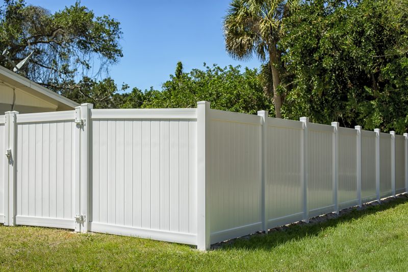 Local Vinyl Fence Replacement in Joliet, IL
