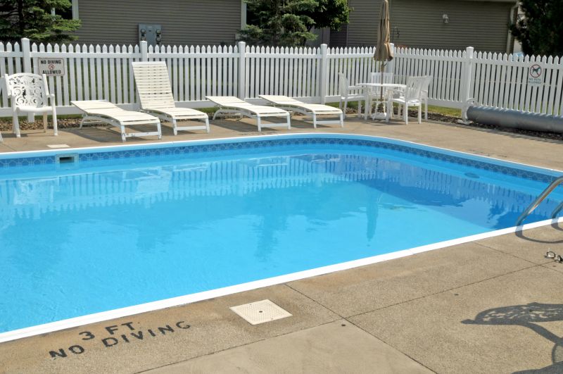 Local Vinyl Pool Fence Installation in Perrysburg, OH
