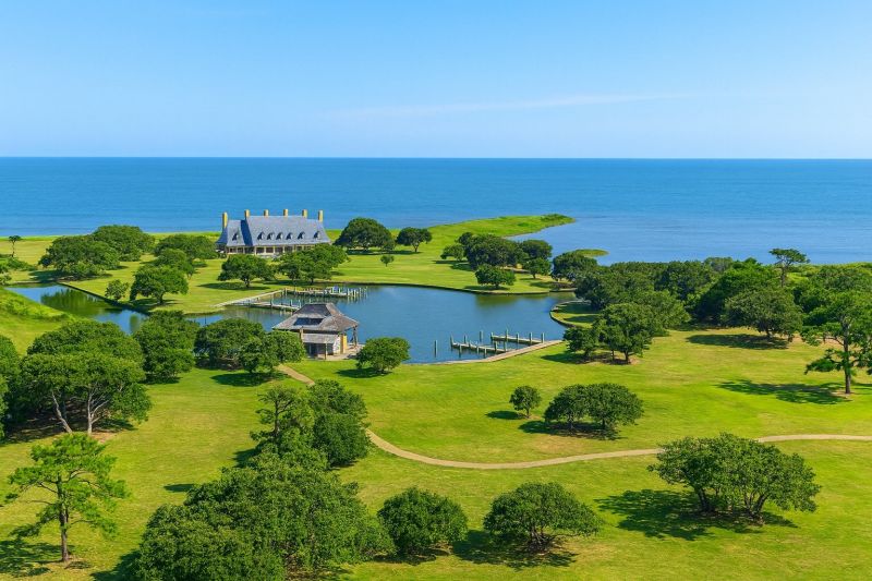 Local Accessible Tub Installation in Corolla, NC