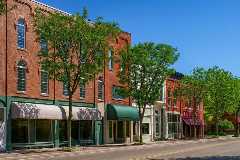 Local Building Raising in Eaton Rapids, MI