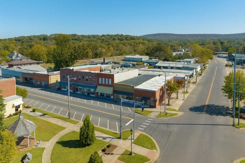 Local Building Raising in Leeds, AL