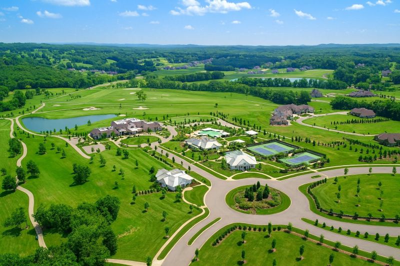 Local Cabinets Refinishing in College Grove, TN