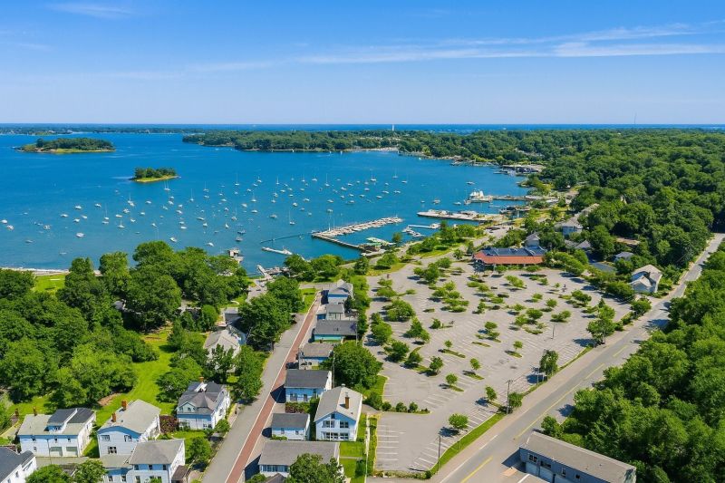 Local Flat Roof Replacement in Hingham, MA