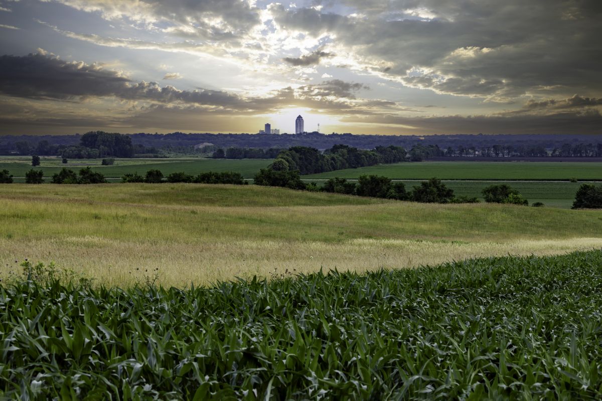 Local Foundation Stabilizing in West Des Moines, IA