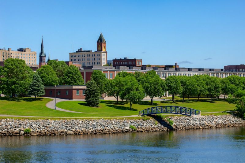 Local Handicap Bathtub Installation in Auburn, ME