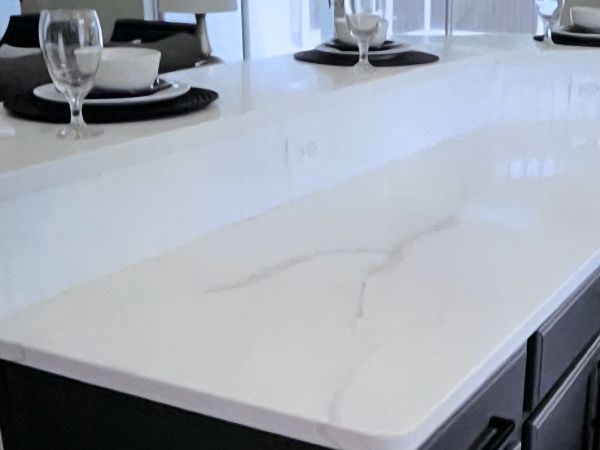 Quartz Countertop Polishing Service