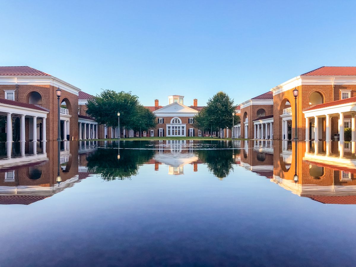 Charlottesville, VA